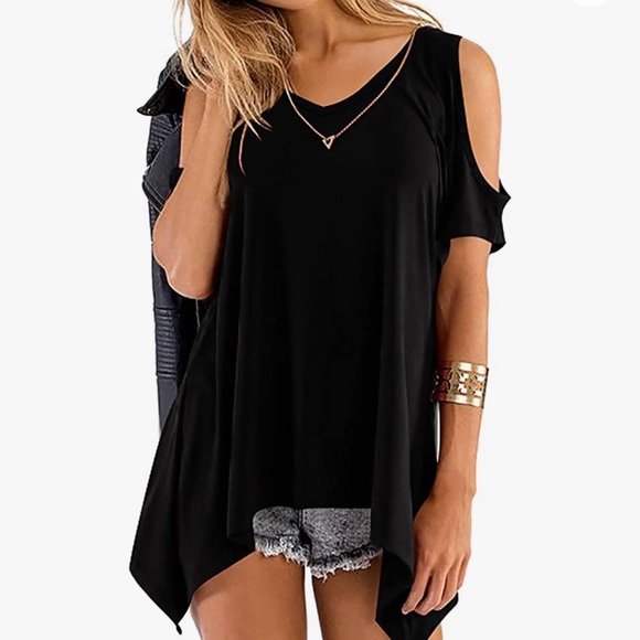 Beautiful woman cold shoulder tops - Picture 7 of 9